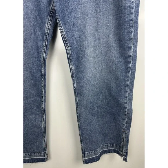 NWT Gap Mid Rise 90s Loose Jeans Split Hem Distressed Blue Denim Plus Size 33 16 - Picture 8 of 16